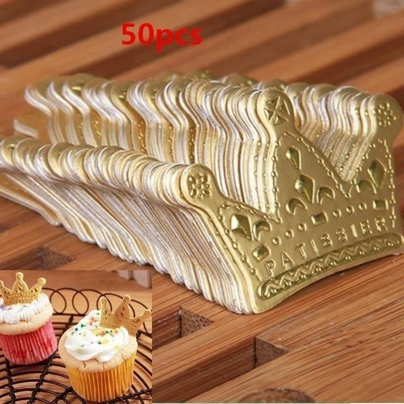 Kitchen Gadgets Gold - 50 Stück Küchen-Backwerkzeuge, Kuchen-Zylinder, goldene Prinzessinnenkrone,